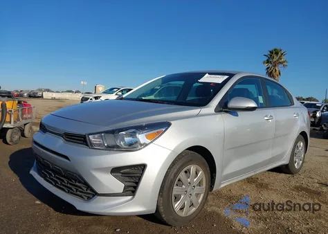 2022 Kia Rio Lx из США, поврежденный, VIN 3KPA24ADXNE479095